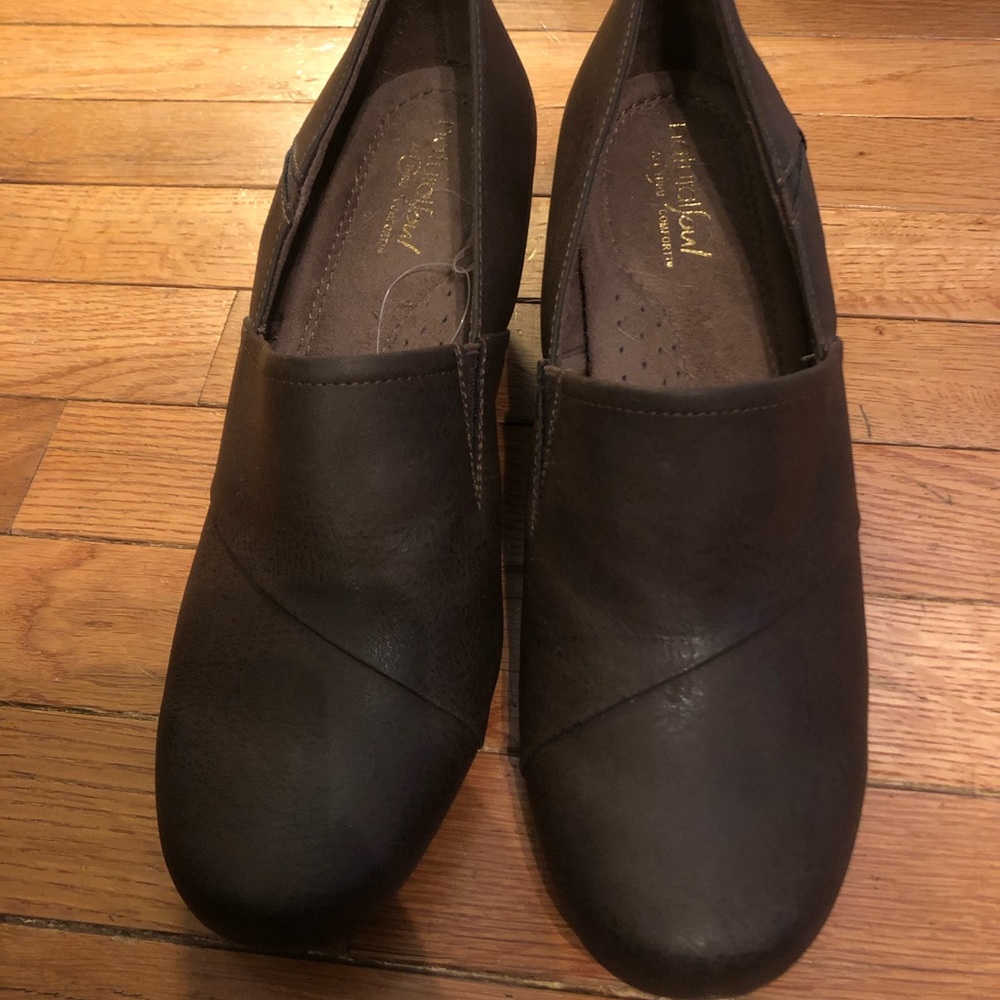 Natural Soul Brown Dress Shoes Size 11